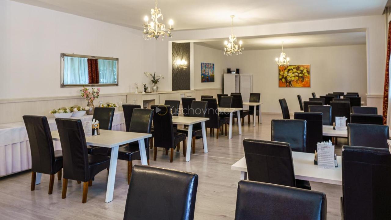 Hotel Garni *